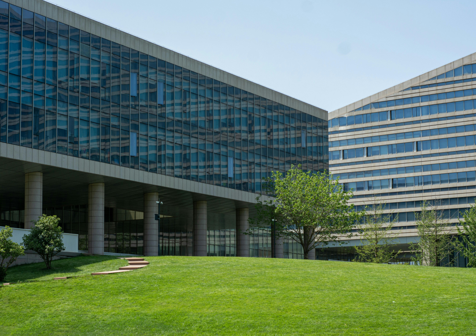 césped artificial para urbanizaciones Girona